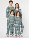 Пижамы со снежинками для папы, мамы и двух детей - фото2