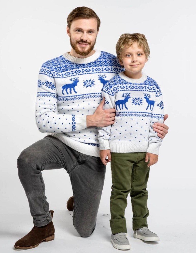 Свитеры с оленями для папы и сына - фото2