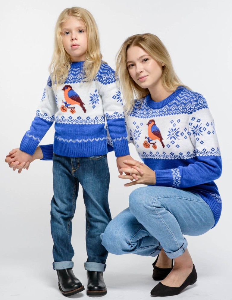 Свитеры со снегирём для мамы и дочки - фото2