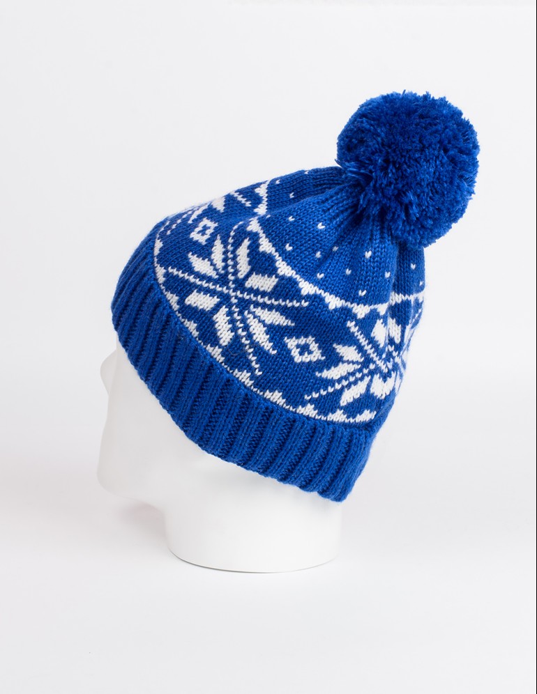 Мужская шапка со скандинавскими снежинками - фото3