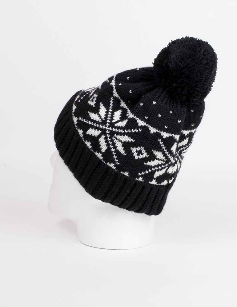 Женская шапка со скандинавскими снежинками - фото4