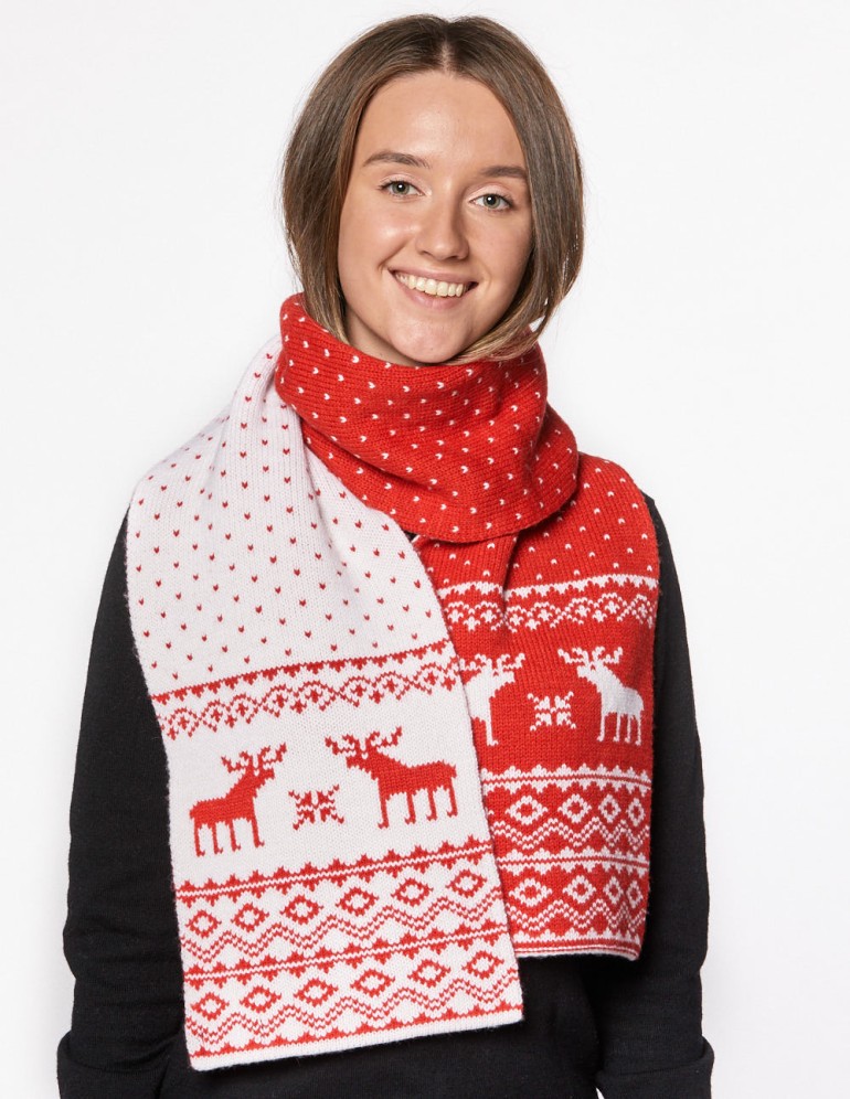 Женский шарф с оленями - фото4