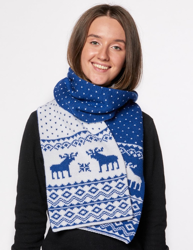 Женский шарф с оленями - фото3