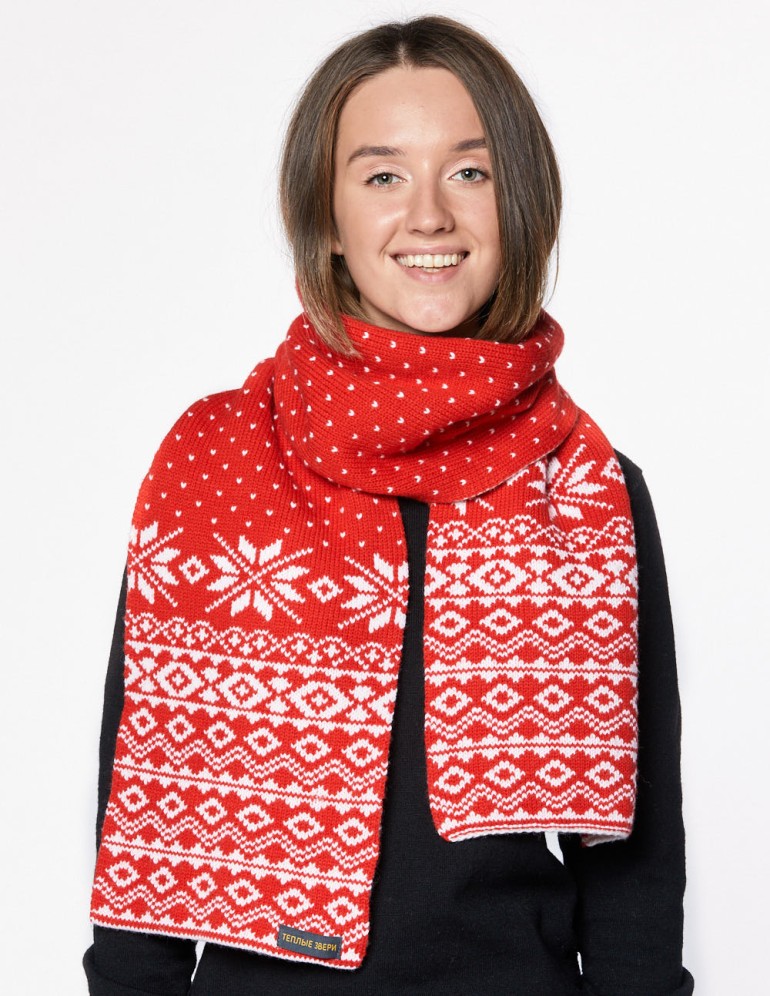 Женский шарф со скандинавскими снежинками - фото1