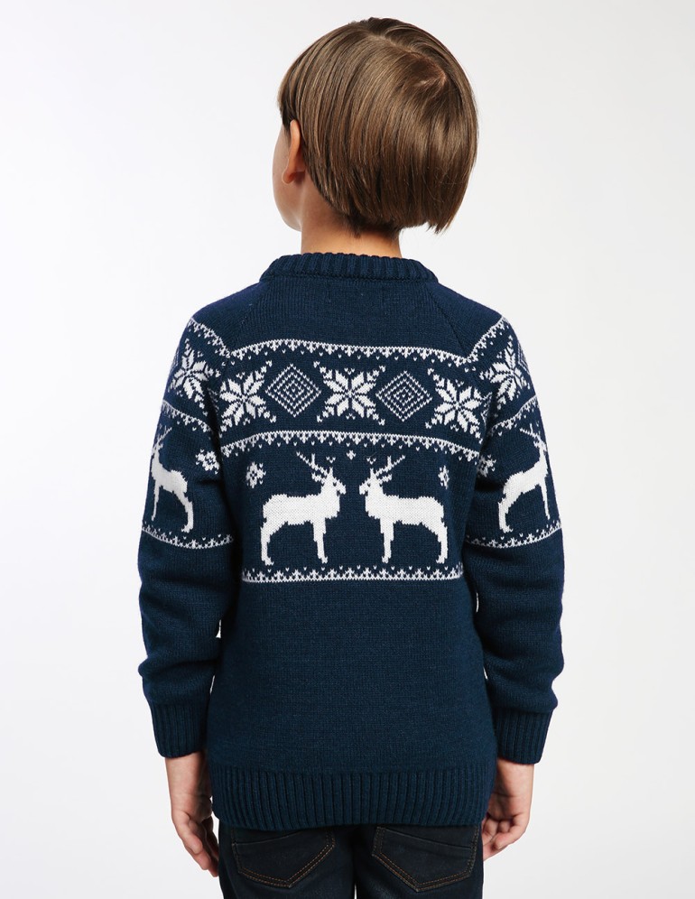Детский свитер с оленями в ряд - фото3