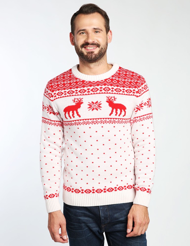 Мужской свитер с оленями - фото1