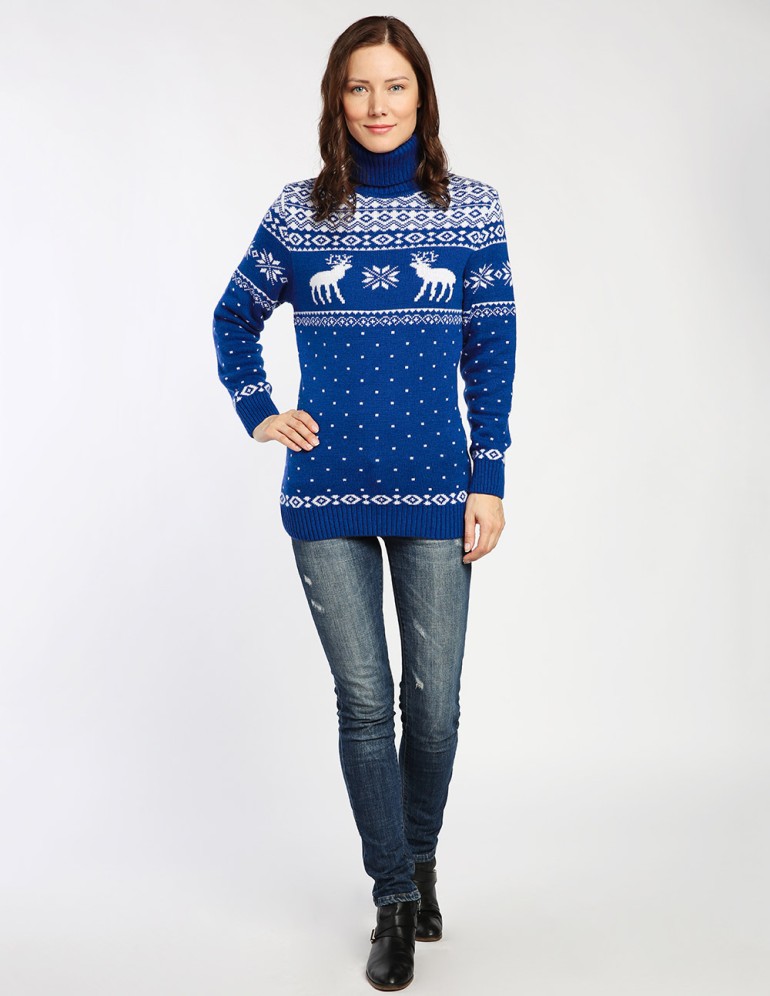 Женский свитер с оленями - фото4