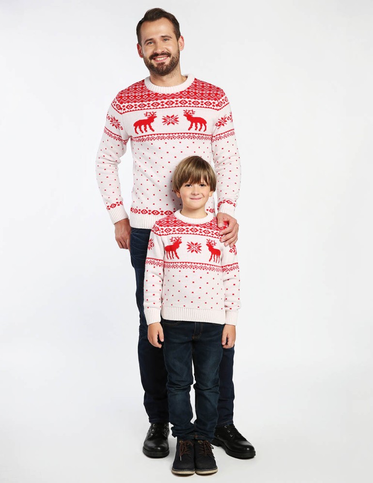 Свитеры с оленями для папы и сына - фото4
