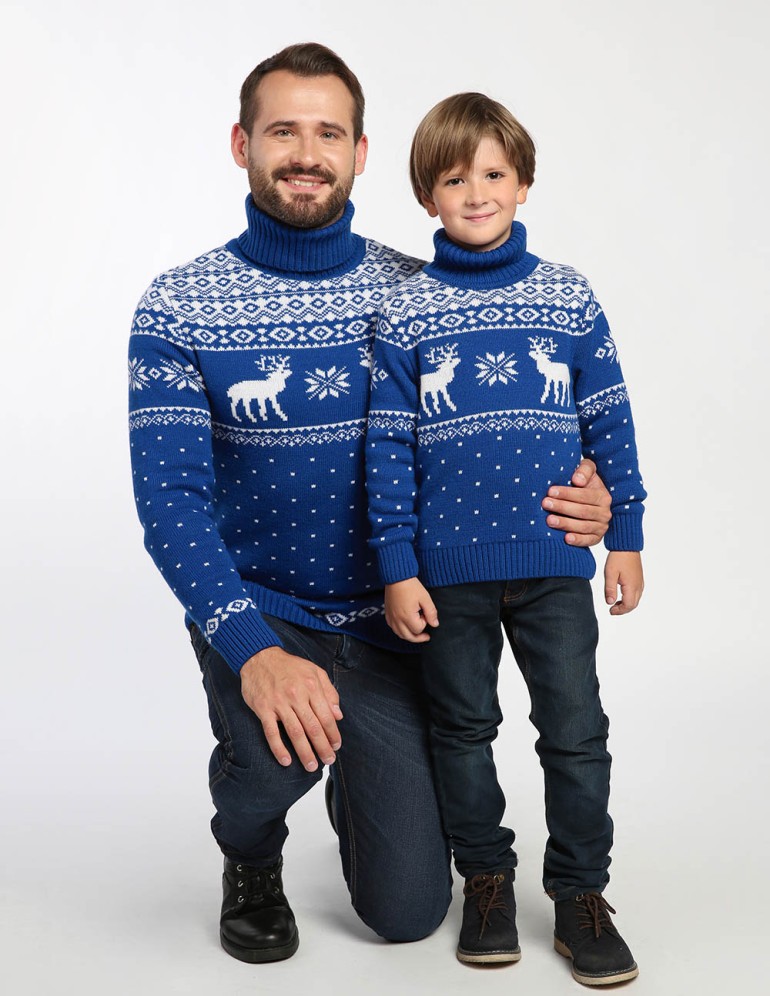 Свитеры с оленями для папы и сына - фото1