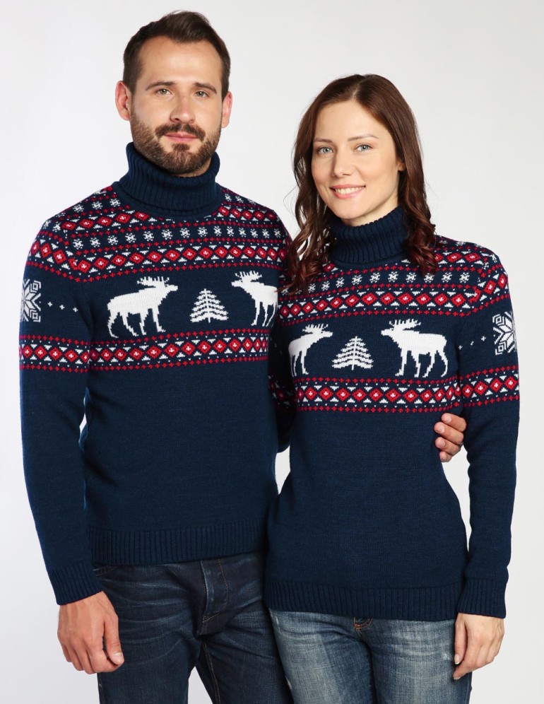 Мужской и женский свитеры с лосями - фото2