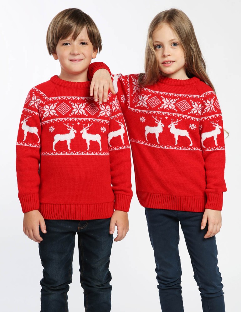 Детские парные свитеры с оленями в ряд - фото4