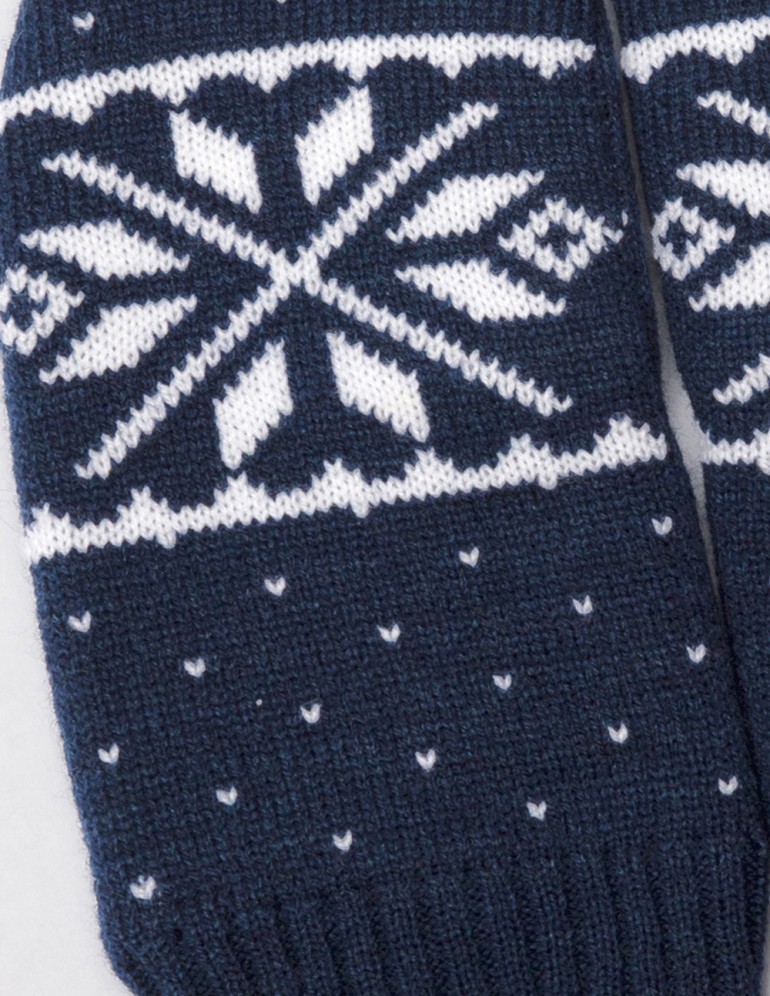 Женские варежки со снежинкой - фото5