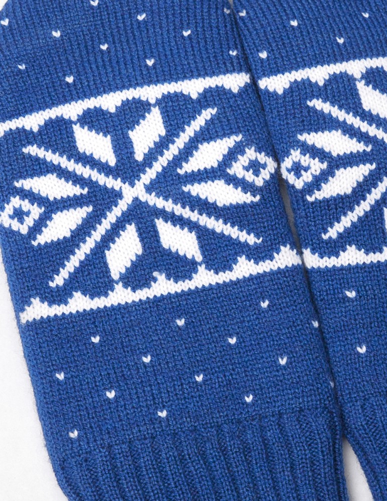 Женские варежки со снежинкой - фото5