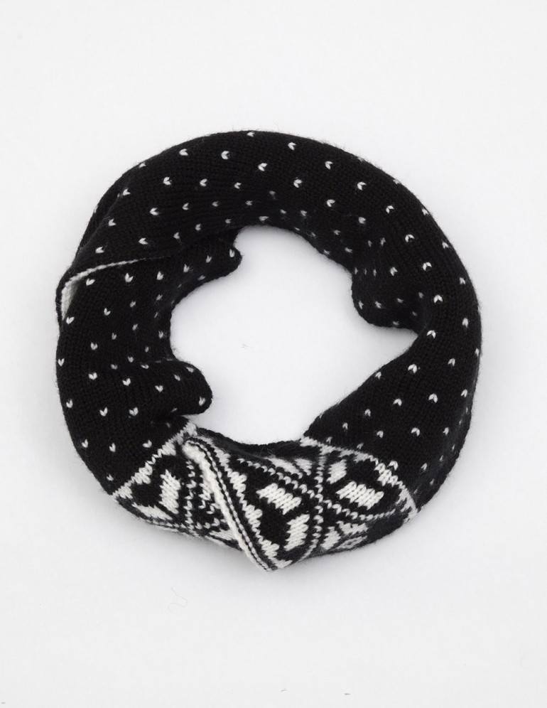 Детский шарф со снежинками - фото3