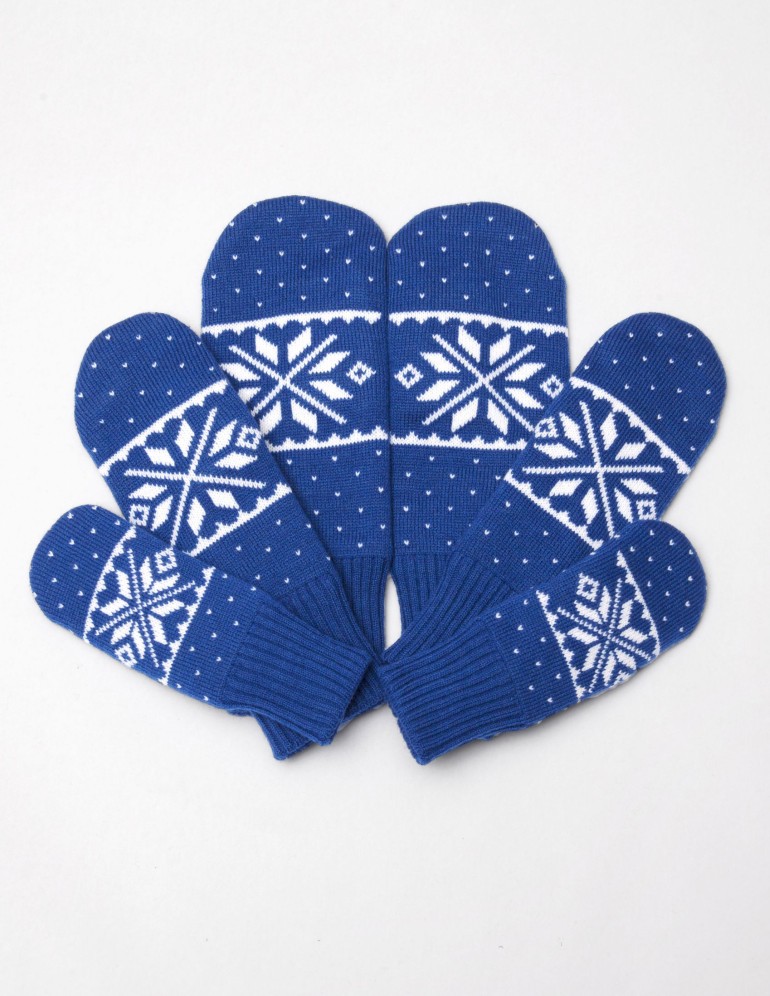 Варежки со снежинками для папы, мамы и ребёнка - фото1