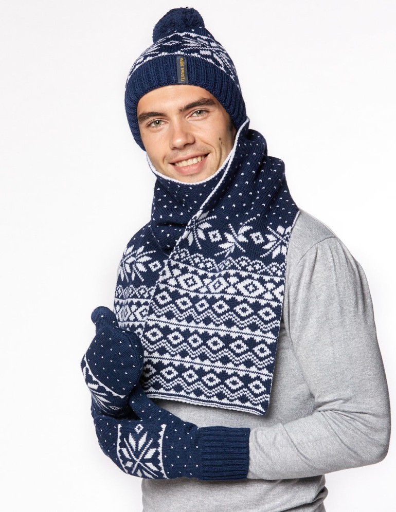 Мужские шапка, шарф и варежки со снежинкой - фото2