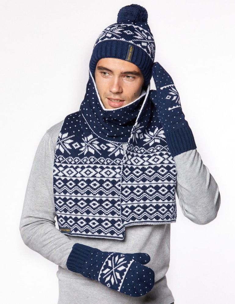 Мужские шапка, шарф и варежки со снежинкой - фото3