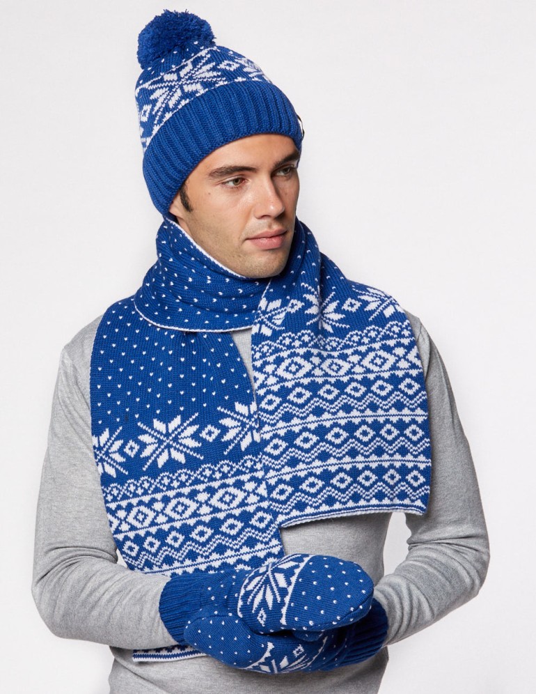 Мужские шапка, шарф и варежки со снежинкой - фото2