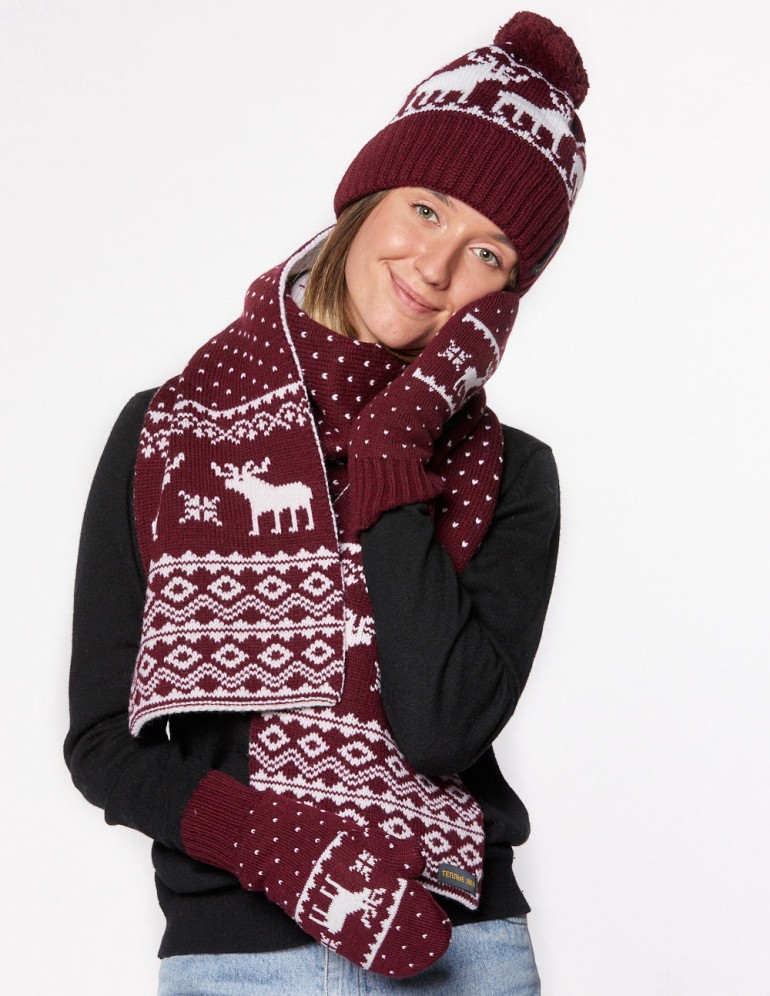 Женские шапка, шарф и варежки с оленями - фото3