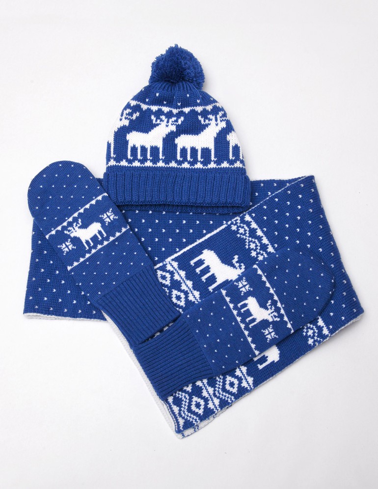 Женские шапка, шарф и варежки с оленями - фото4