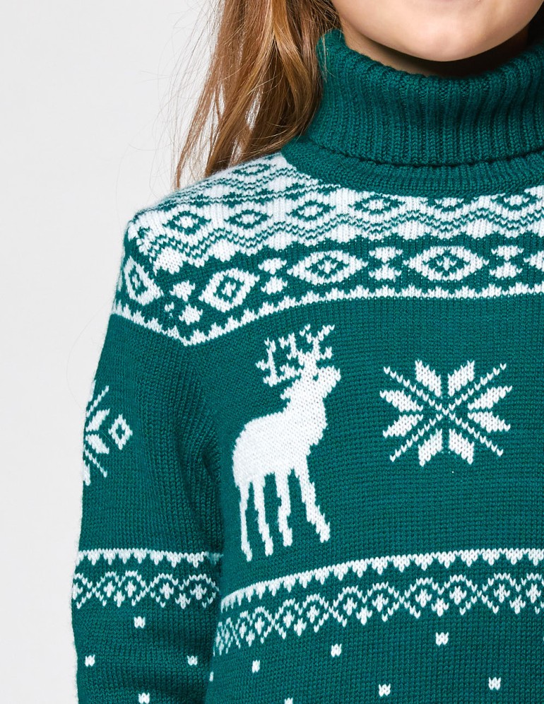 Детский свитер с оленями с горлом - фото5