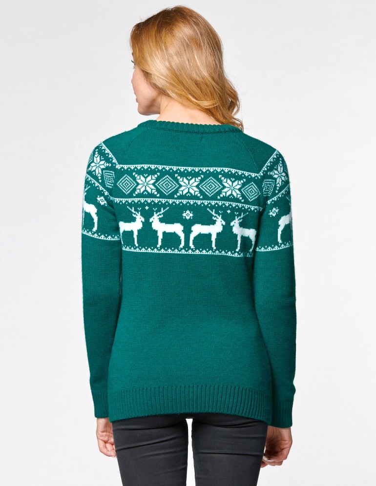 Женский свитер с оленями в ряд - фото4
