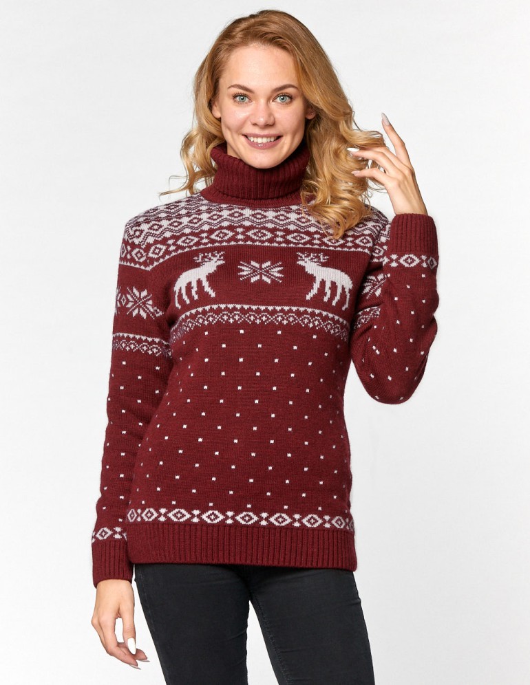 Женский свитер с оленями - фото1