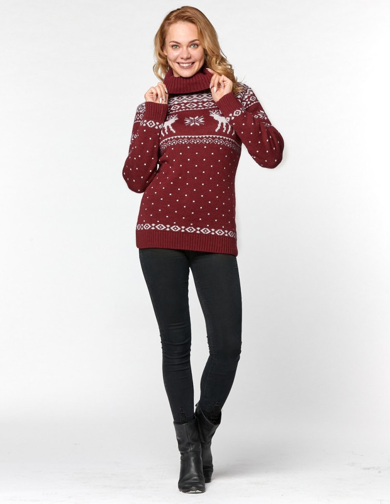 Женский свитер с оленями - фото3