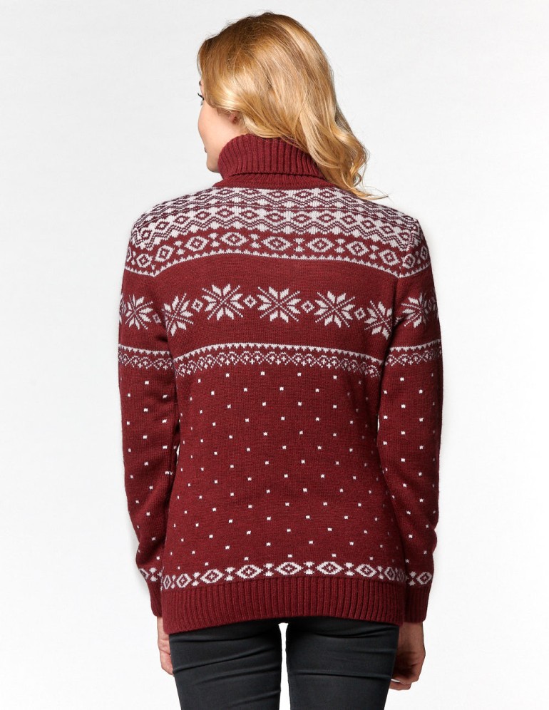 Женский свитер с оленями - фото4