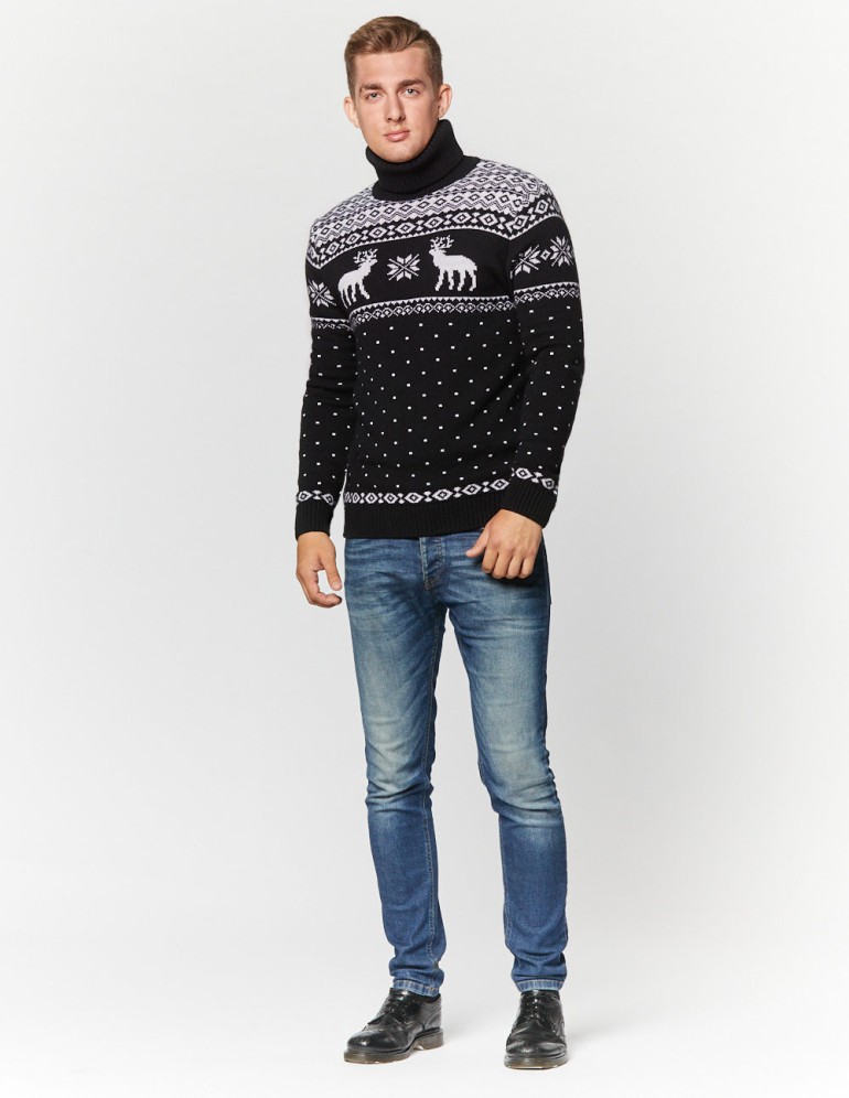 Мужской свитер с оленями c горлом - фото2