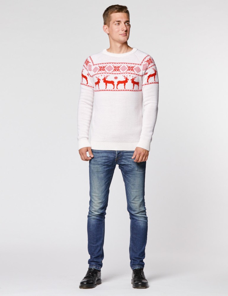 Мужской свитер с оленями в ряд - фото2