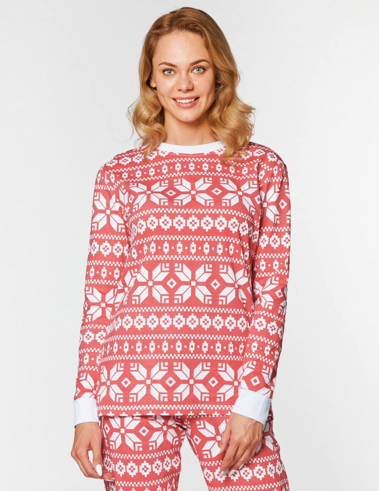 Женская пижама со снежинками - фото1