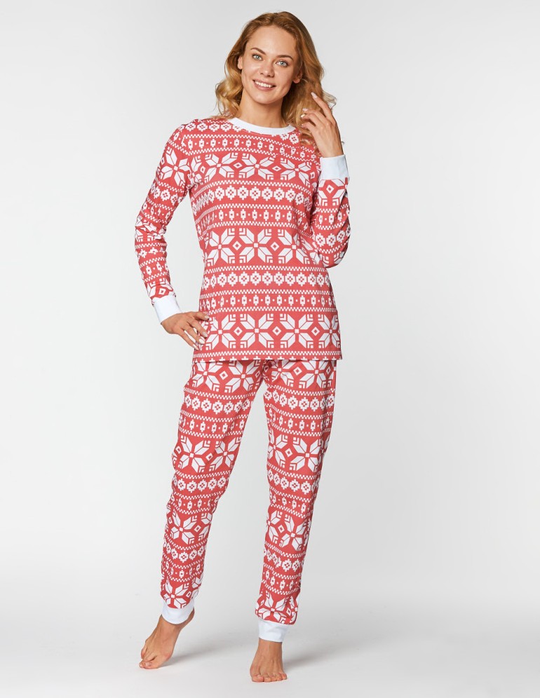 Женская пижама со снежинками - фото3