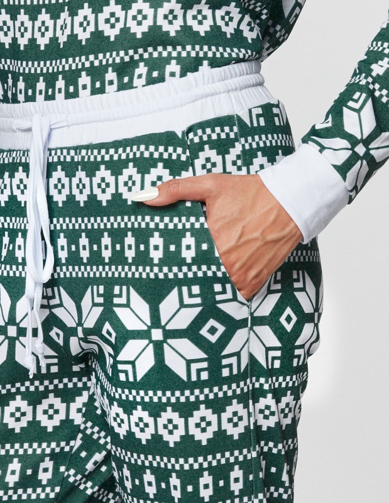 Женская пижама со снежинками - фото5