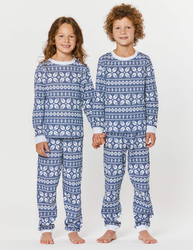 Детские парные пижамы со снежинками - фото2