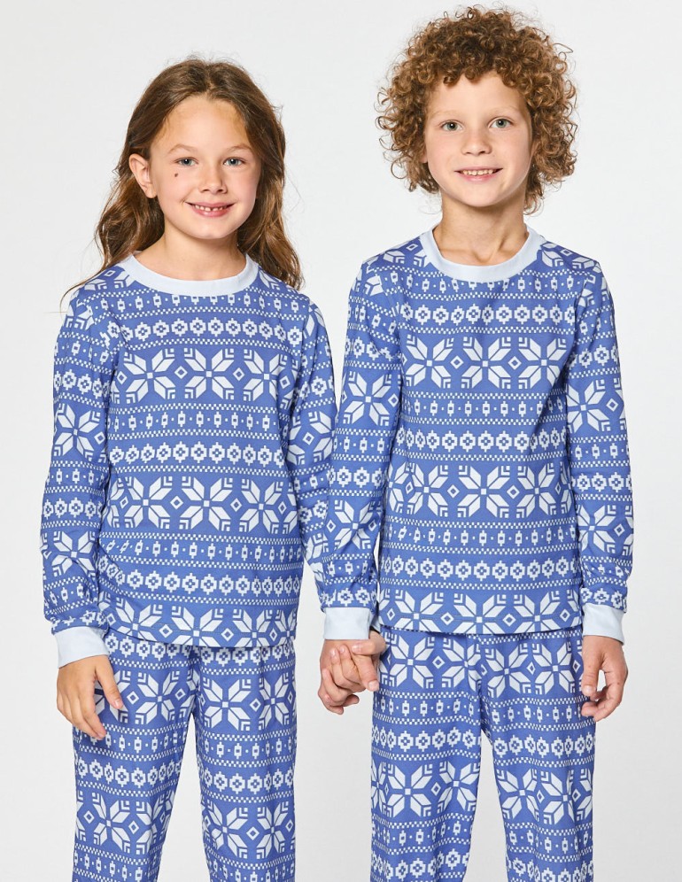 Детские парные пижамы со снежинками - фото4