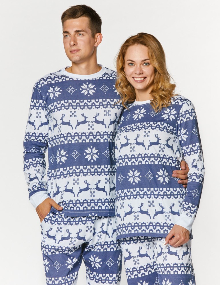 Мужская и женская пижамы с оленями - фото2