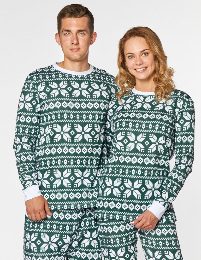 Мужская и женская пижамы со снежинками - фото2