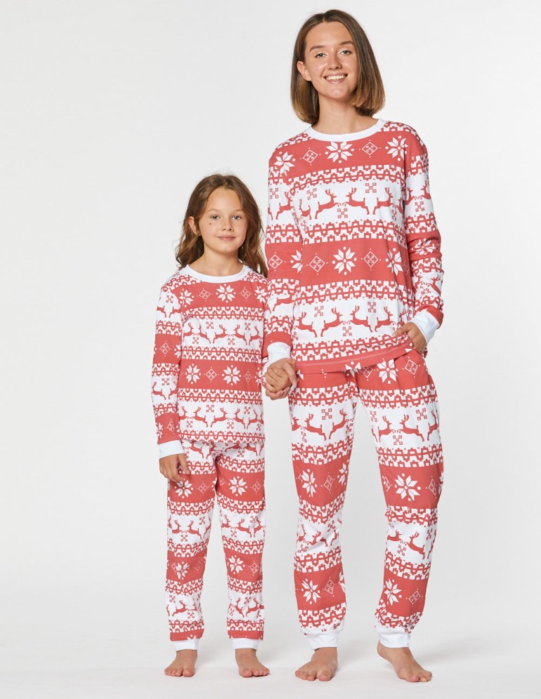 Пижамы с оленями для мамы и дочки - фото3