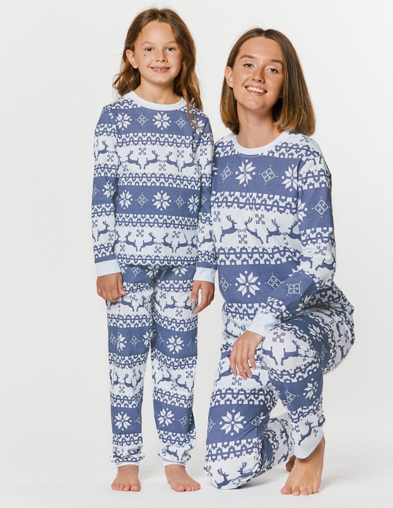 Пижамы с оленями для мамы и дочки - фото2