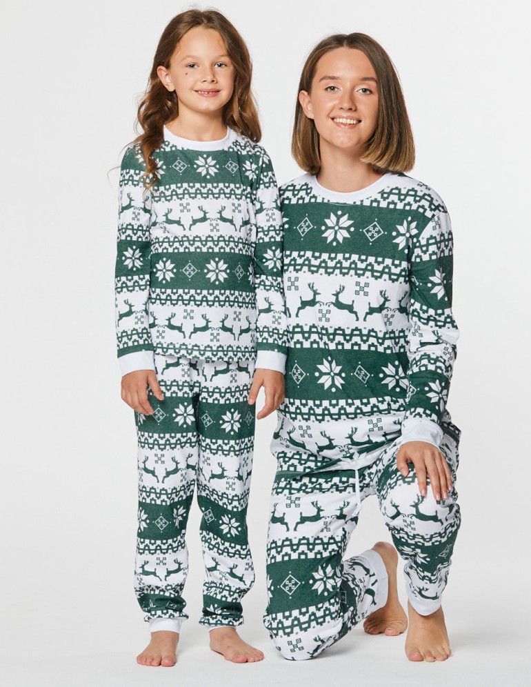 Пижамы с оленями для мамы и дочки - фото1