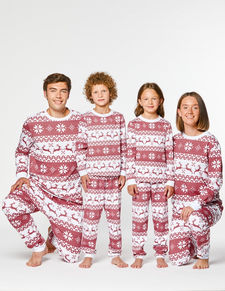 Пижамы с оленями для папы, мамы и двух детей - фото4
