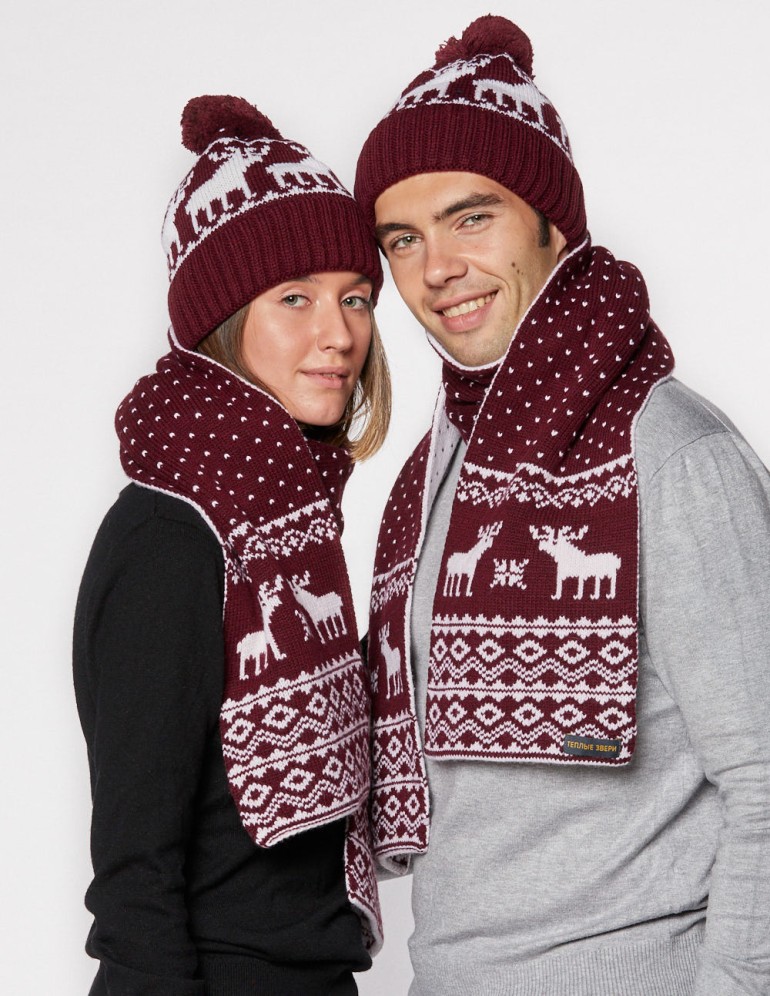 Шапка и шарф с оленями для мужчины и женщины - фото3