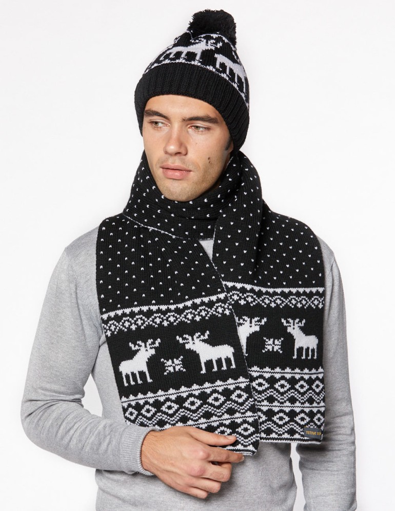 Мужские шапка и шарф с оленями - фото4