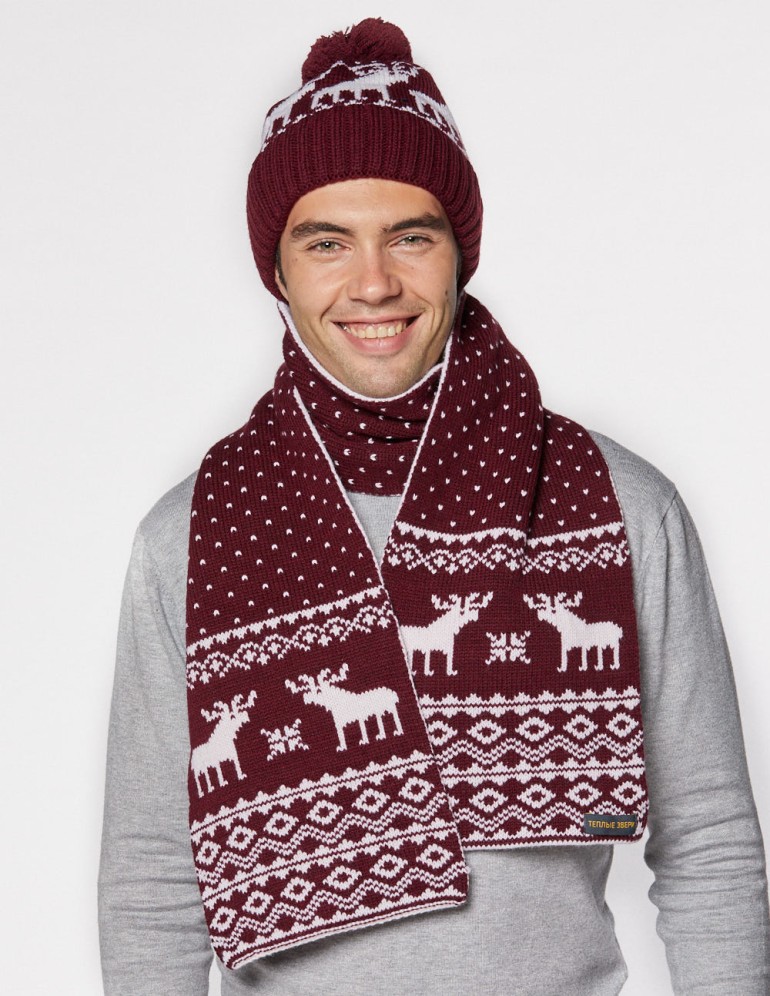Мужские шапка и шарф с оленями - фото2