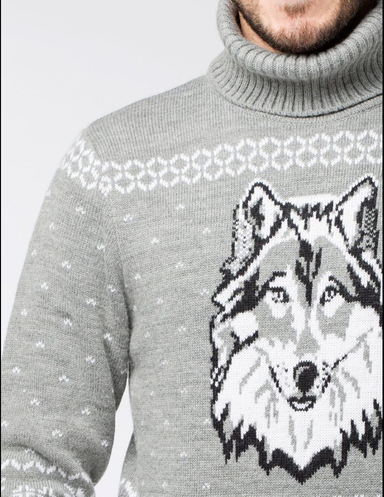 Мужской свитер с волком c горлом - фото5