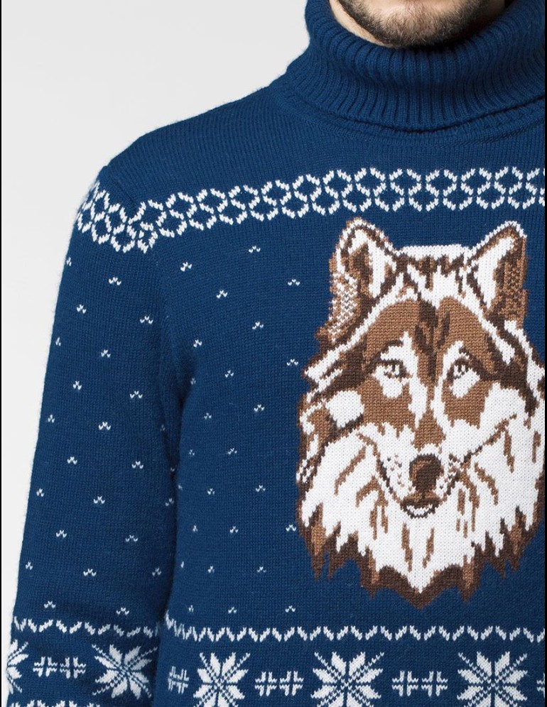 Мужской свитер с волком c горлом - фото5