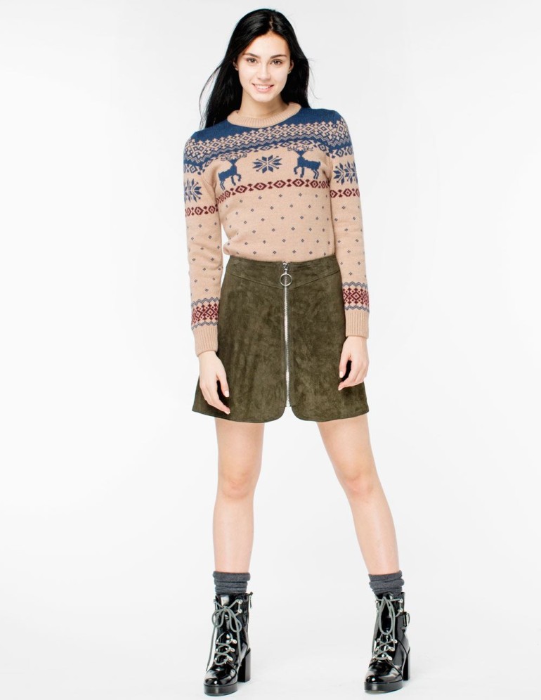 Женский свитер с оленями Классика - фото2