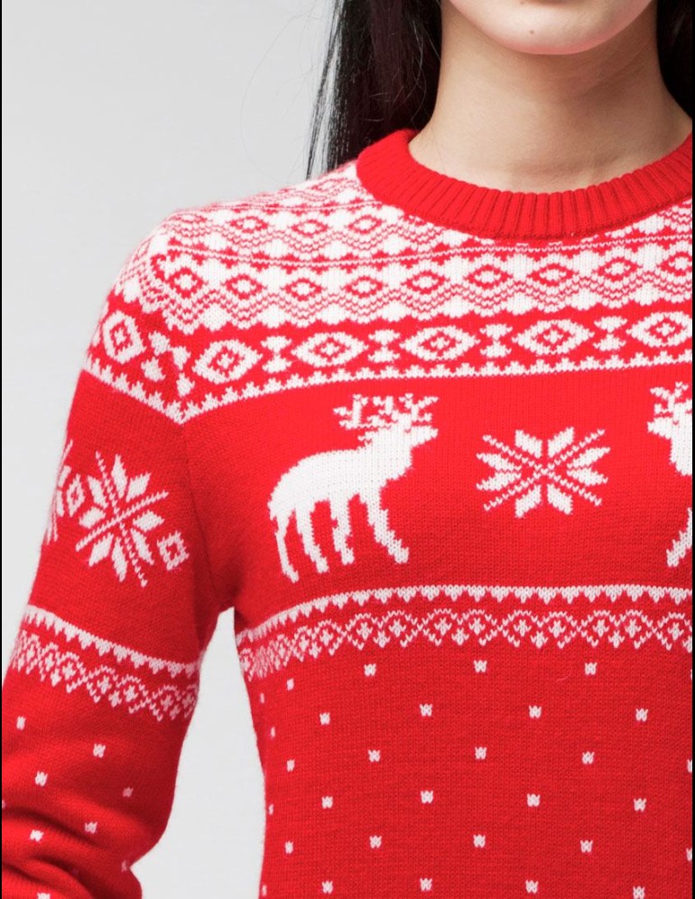 Женский свитер с оленями - фото5
