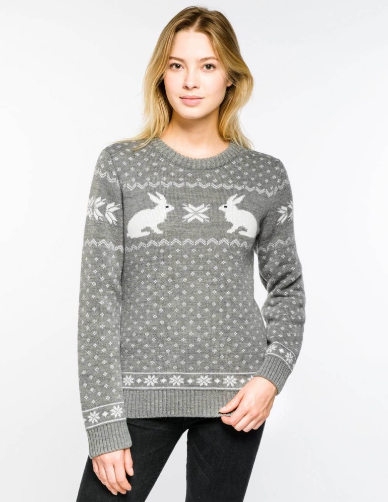 Женский свитер с зайцами - фото5